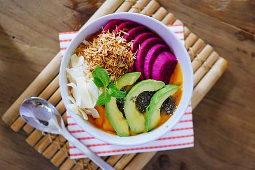 Salad with avocado